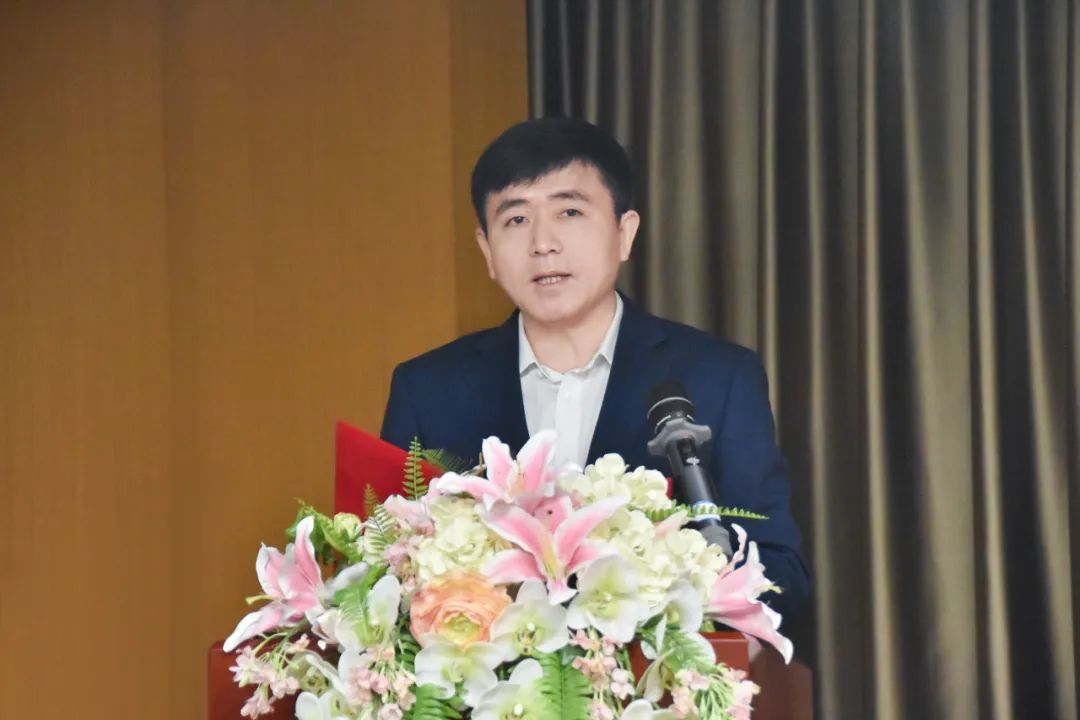 强强结合、共生共赢:MS - 美狮贵宾会与湖周口服签署战术合作(图2) 强强结合、共生共赢:MS - 美狮贵宾会与湖周口服签署战术合作(图2)