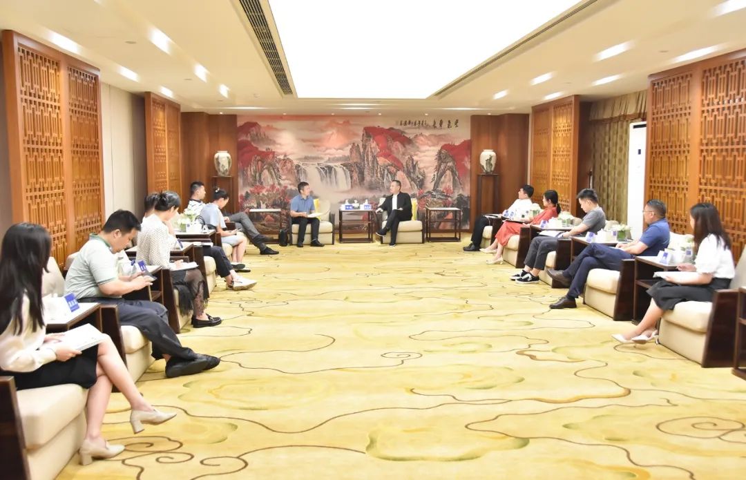 华融湘江银行光临MS - 美狮贵宾会调查互换(图2) 华融湘江银行光临MS - 美狮贵宾会调查互换(图2)