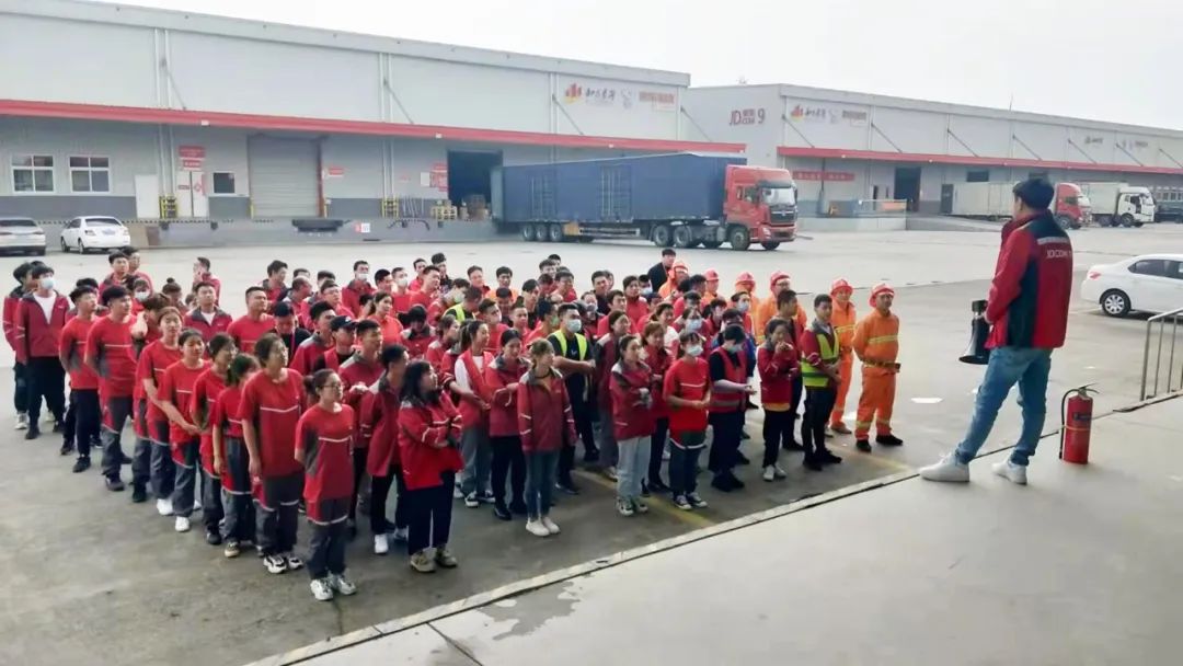 MS - 美狮贵宾会物流园:警钟长鸣 筑牢安全出产防护网(图7) MS - 美狮贵宾会物流园:警钟长鸣 筑牢安全出产防护网(图7)