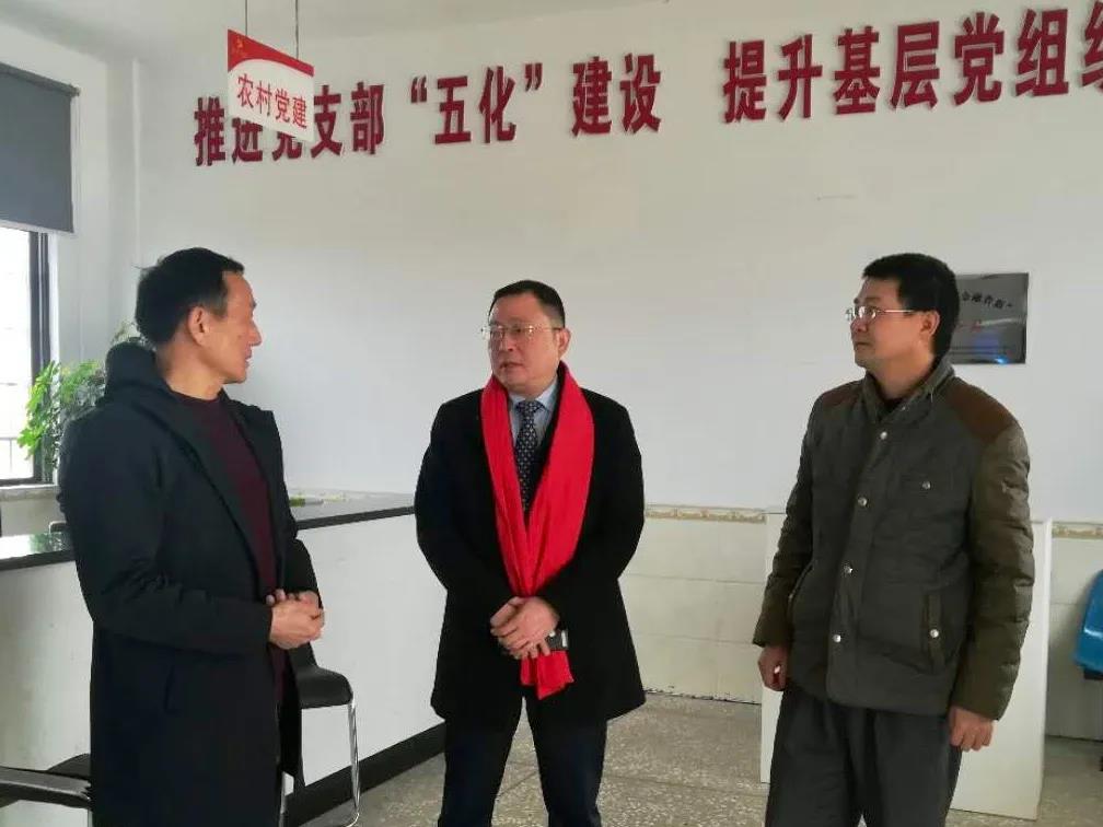 �ð��ؼ�:MS - ��ʨ����᳣�¸���ó�׹㳡��չ���ڷ�ƶ��������ů�(ͼ4)