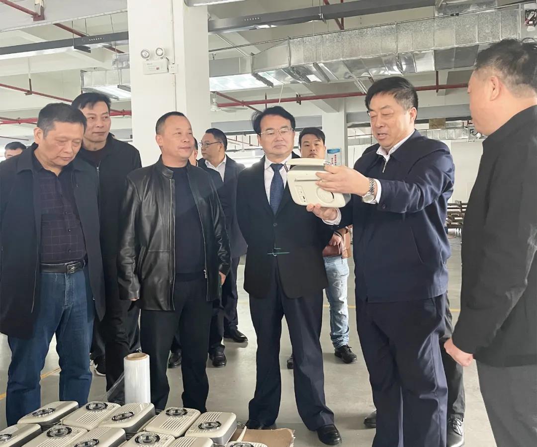 ����װ�������¡�ؽ�� ԰�����ʡ��ӿ��ܡ���(ͼ1)